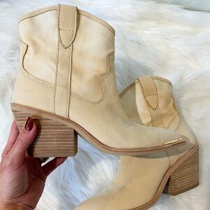 Dolce vita boots (cowboy boots)